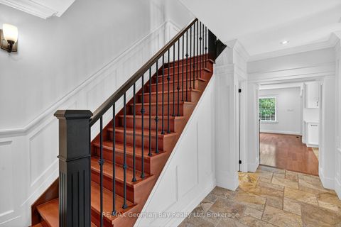 Photo 18 at 105 Duckworth Street, Codrington, Barrie