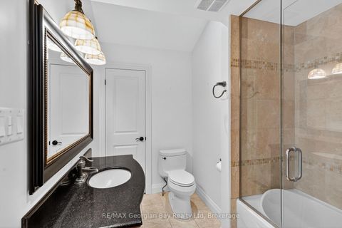 Photo 25 at 105 Duckworth Street, Codrington, Barrie