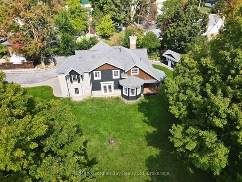 Photo 44 at 105 Duckworth Street, Codrington, Barrie