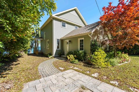 Photo 6 at 21 Pinery Lane, Sutton & Jackson's Point, Georgina