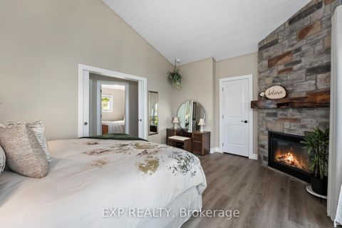 Photo 24 at 21 Pinery Lane, Sutton & Jackson's Point, Georgina