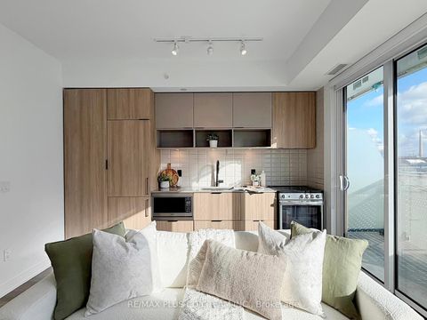 Photo 5 at 804 - 60 Tannery Road, Waterfront Communities C8, Toronto