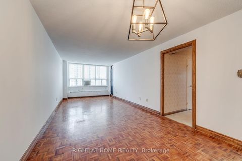 Photo 3 at 413 - 390 Dixon Road, The Westway, Toronto