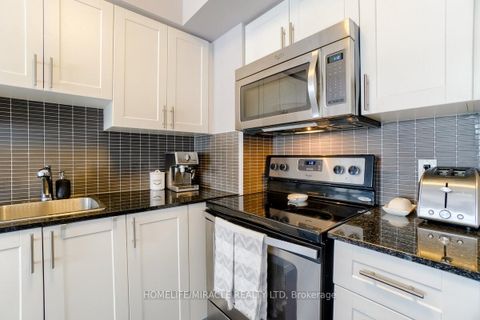 Photo 14 at 1324 - 2 Eva Road, Etobicoke West Mall, Toronto