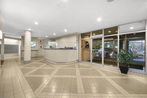 Photo 20 at 805 - 326 Major Mackenzie Drive E, Crosby, Richmond Hill