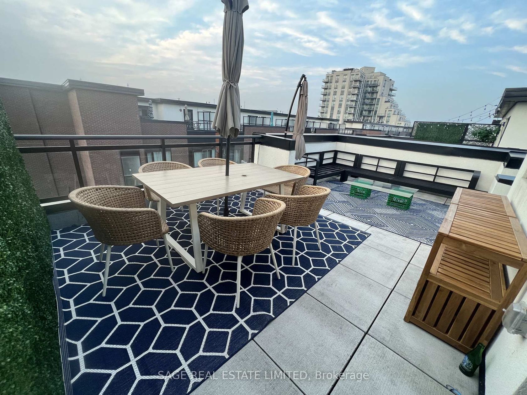 203 - 56 Coles Avenue, Vaughan Grove, Vaughan 