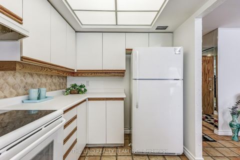 Photo 10 at 301 - 21 George Street, Aurora Village, Aurora