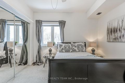 Photo 22 at 301 - 21 George Street, Aurora Village, Aurora