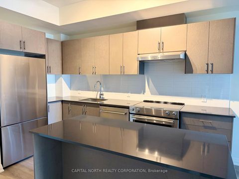 Photo 7 at 334 - 8960 Jane Street, Vellore Village, Vaughan