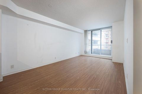 Photo 4 at 302 - 245 Davisville Avenue, Mount Pleasant West, Toronto