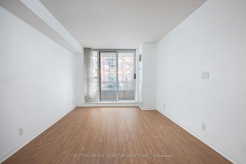 Photo 5 at 302 - 245 Davisville Avenue, Mount Pleasant West, Toronto