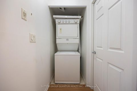 Photo 15 at 302 - 245 Davisville Avenue, Mount Pleasant West, Toronto