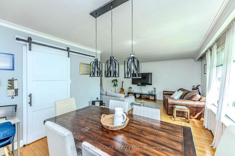 Photo 15 at 50 Cuffley Crescent N, CFB, Toronto