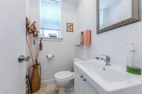 Photo 26 at 50 Cuffley Crescent N, CFB, Toronto