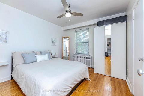 Photo 27 at 50 Cuffley Crescent N, CFB, Toronto