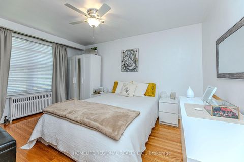 Photo 29 at 50 Cuffley Crescent N, CFB, Toronto
