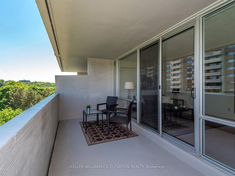 Photo 11 at 709 - 240 Scarlett Road, Smythe, Toronto