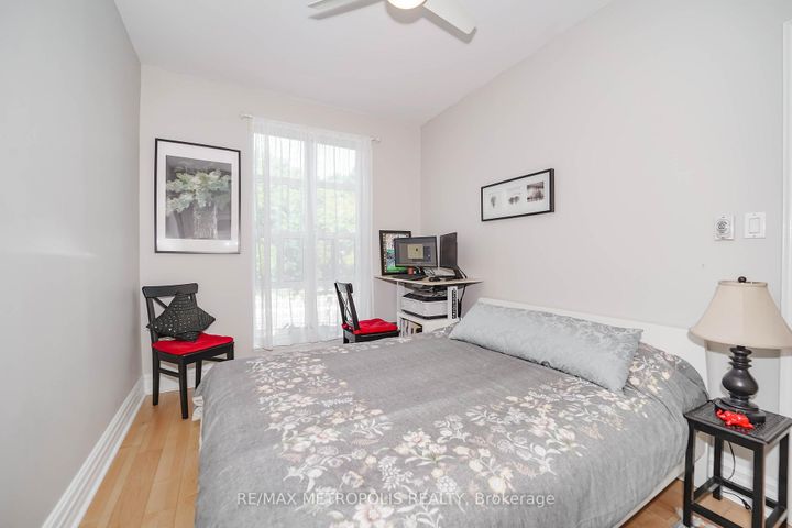 Photo 17 at 201 - 1 Watergarden Way, Bayview Village, Toronto