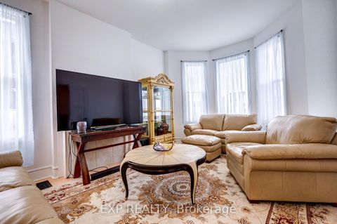 Photo 15 at 853 Simcoe Street S, Lakeview, Oshawa