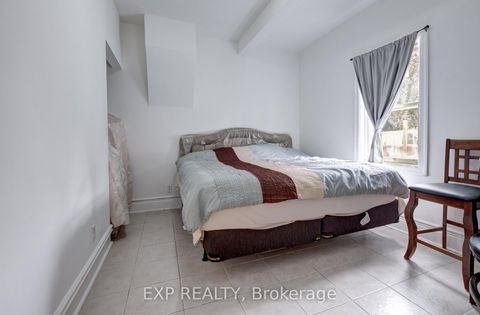 Photo 18 at 853 Simcoe Street S, Lakeview, Oshawa