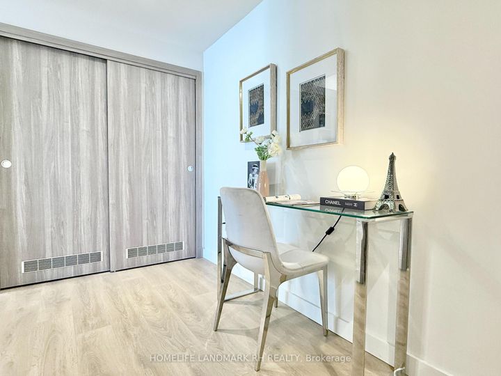 Photo 14 at 915 - 25 McMahon Drive, Bayview Village, Toronto