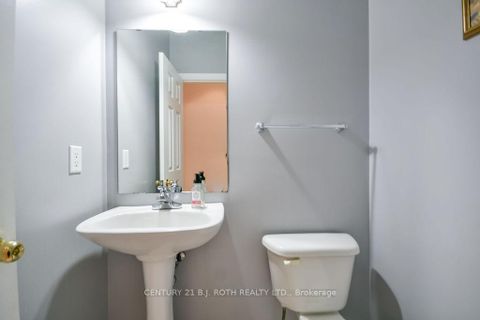 Photo 14 at 24 Connaught Lane, Shore, Barrie