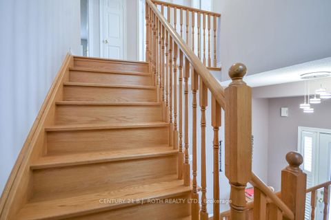 Photo 16 at 24 Connaught Lane, Shore, Barrie