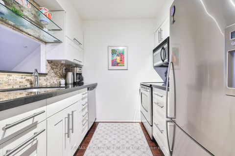 Photo 9 at 404 - 185 Robinson Street, OO Old Oakville, Oakville