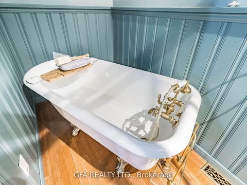 Photo 27 at 1027 Masters Green, GA Glen Abbey, Oakville