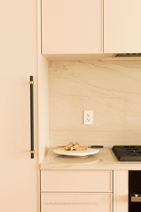 Photo 7 at 127 Glenvale Boulevard, Leaside, Toronto