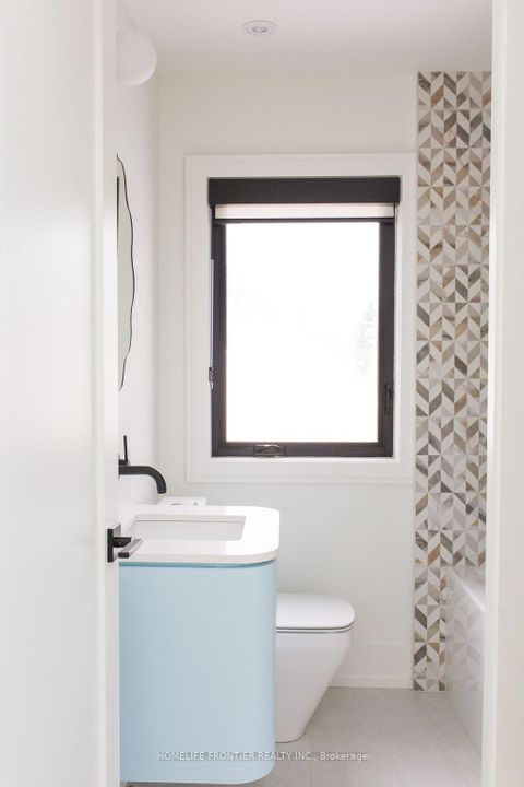 Photo 25 at 127 Glenvale Boulevard, Leaside, Toronto