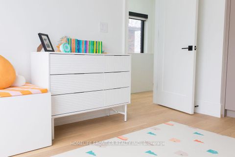 Photo 29 at 127 Glenvale Boulevard, Leaside, Toronto