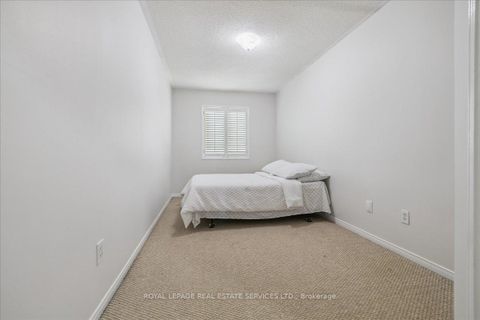 Photo 30 at 2365 Grand Ravine Drive, RO River Oaks, Oakville