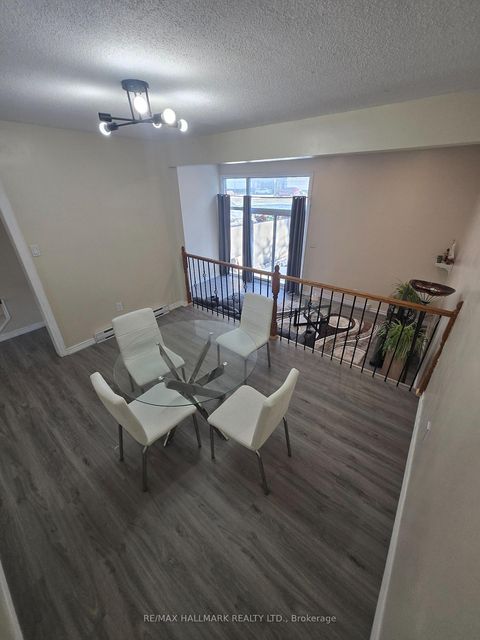 Photo 15 at 39 John Cabot Way, Jane Heights, Toronto