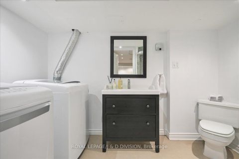 Photo 36 at 65 Chatsworth Drive, Lawrence Park South, Toronto