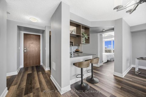 Photo 15 at 2103 - 6 Eva Road, Etobicoke West Mall, Toronto