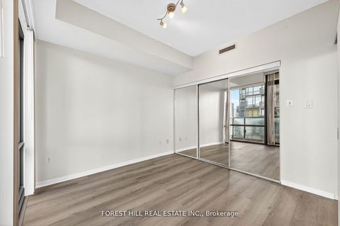 Photo 4 at 3109 - 37 Grosvenor Street, Bay Street Corridor, Toronto