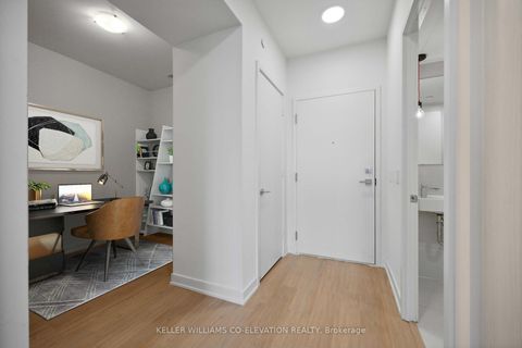 Photo 1 at 914 - 10 Deerlick Court, Donalda, Toronto