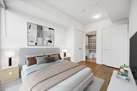 Photo 9 at 914 - 10 Deerlick Court, Donalda, Toronto