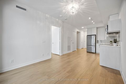 Photo 22 at 914 - 10 Deerlick Court, Donalda, Toronto