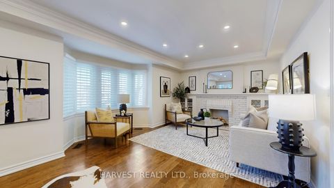 Photo 4 at 49 Chudleigh Avenue, Lawrence Park South, Toronto