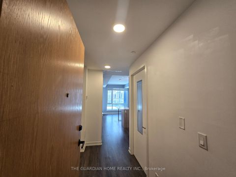 Photo 3 at B216 - 7950 Bathurst Street, Beverley Glen, Vaughan