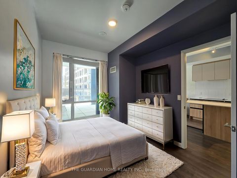 Photo 7 at B216 - 7950 Bathurst Street, Beverley Glen, Vaughan