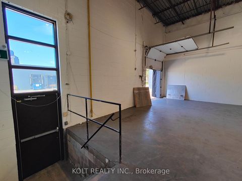 Photo 9 at 3 - 445 Milner Avenue, Malvern, Toronto