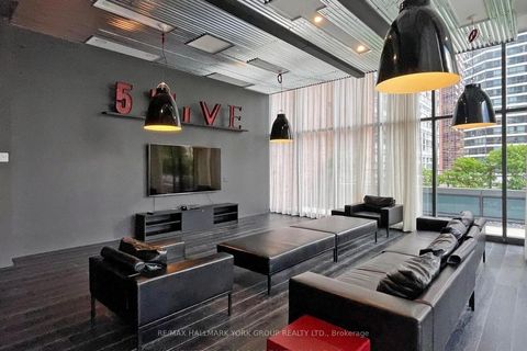 Photo 23 at 904 - 5 St. Joseph Street, Bay Street Corridor, Toronto