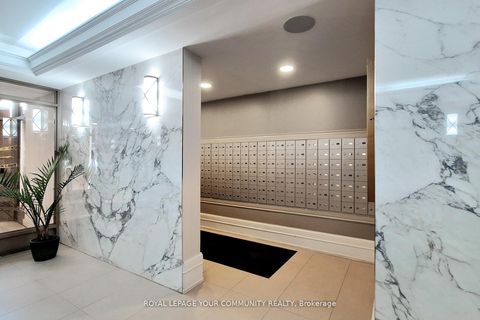 Photo 7 at 205 - 309 Major Mackenzie Drive, Harding, Richmond Hill