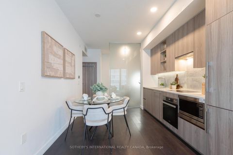 Photo 7 at 2501 - 95 McMahon Drive, Bayview Village, Toronto