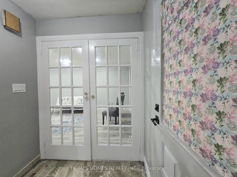 Photo 3 at 65 Elnathan Crescent, Humber Summit, Toronto