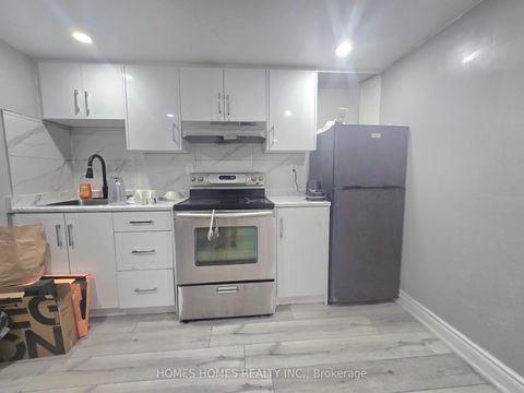 Photo 33 at 65 Elnathan Crescent, Humber Summit, Toronto