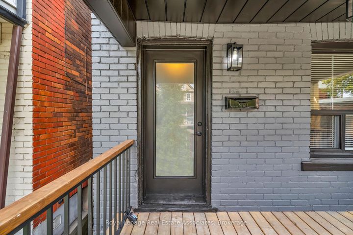 Photo 2 at 10 Gordon Street, Crown Point, Hamilton